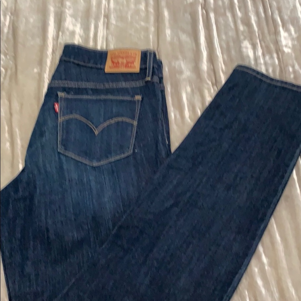 Levi Jeans (Women’s)